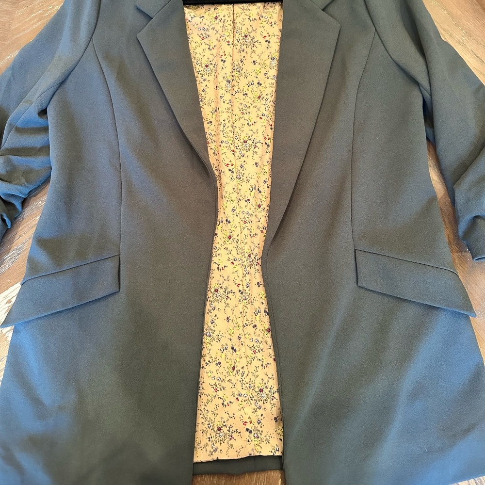 Skies are Blue Long line blazer